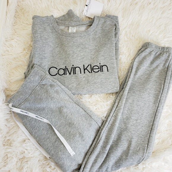 Calvin Klein Other - Calvin Klein Set
